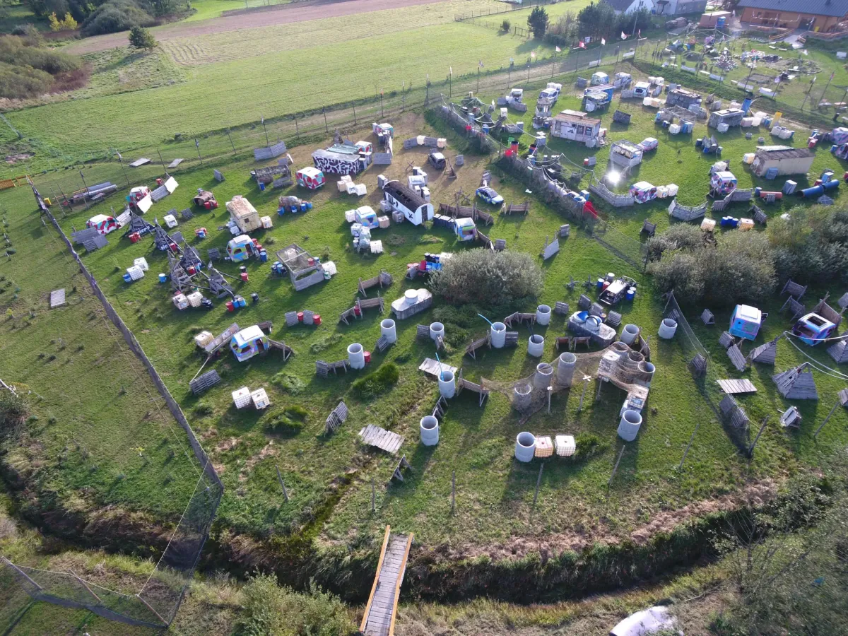 Kessel - duże pole paintballowe