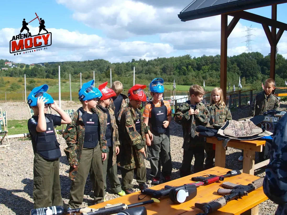 Instruktorzy paintballa dla dzieci